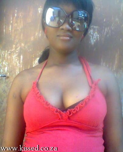 10559238_1426499640972431_889770286_n