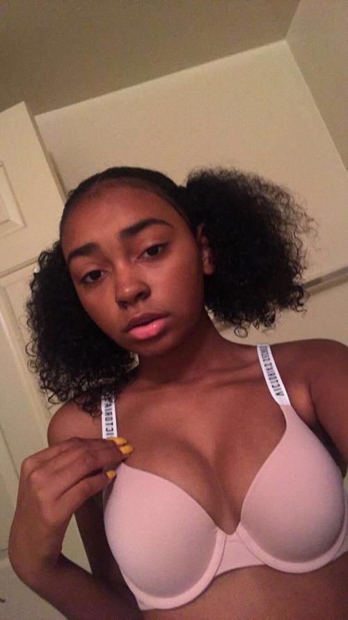 tumblr_pf3exsIewM1vvy3tto1_1280