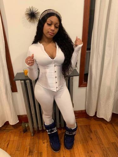 EBE41C72-8DD9-47BB-9952-66D11178A5AE