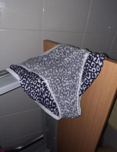 10552B82-FAB7-489E-8EB1-A0F9BF3594F0