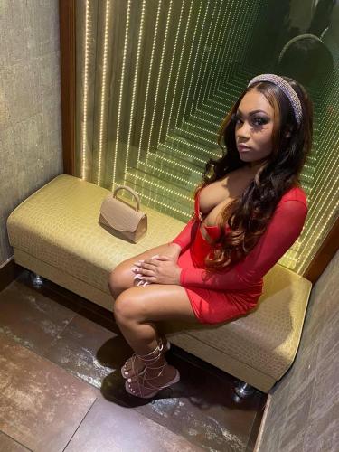 9300594C-C60F-48B6-816C-C88A54B8828F