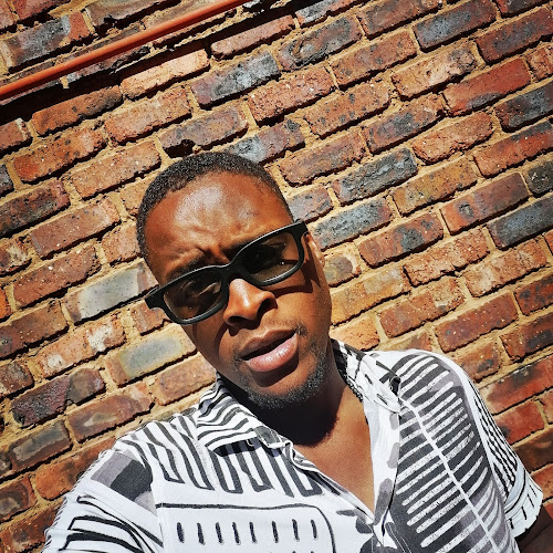 Brian Ndlovu's Profile Pictures