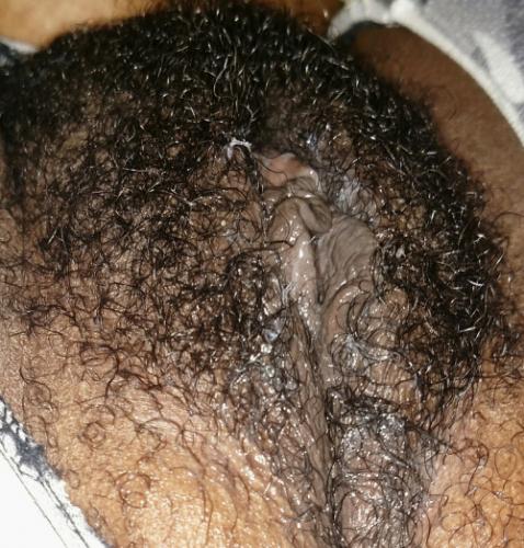 PHATT HAIRY BLACK PUSSY