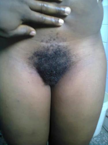 EXPOSED BLACK HAIRY PUSSY(v)