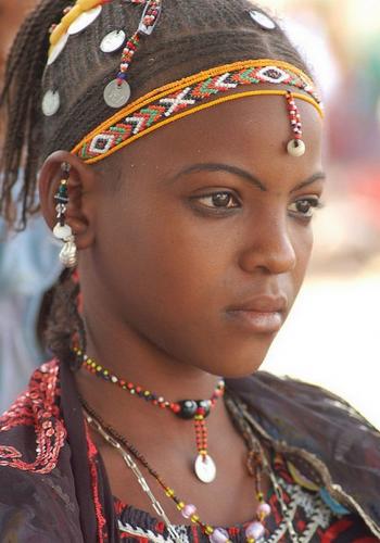 Maasai  Girl  01